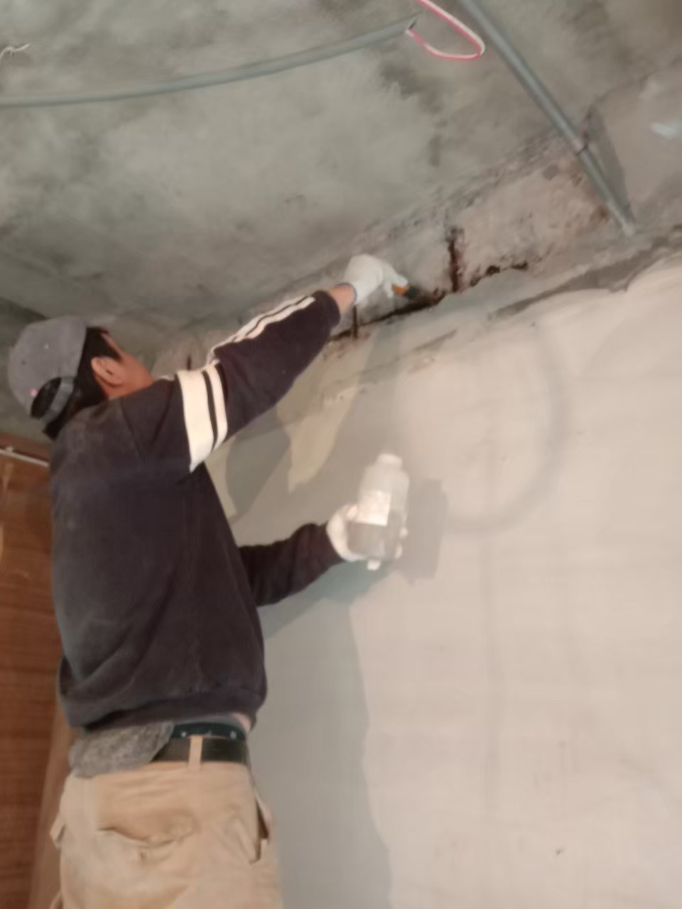 台北市北投區，鋼筋外露修復，碳纖維補強